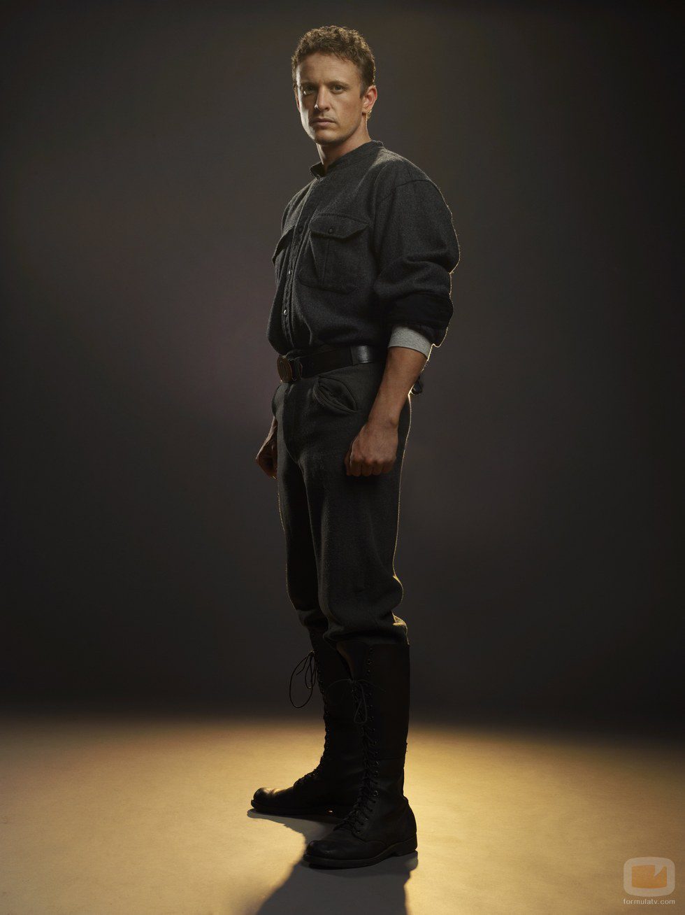 David Lyons en 'Revolution'