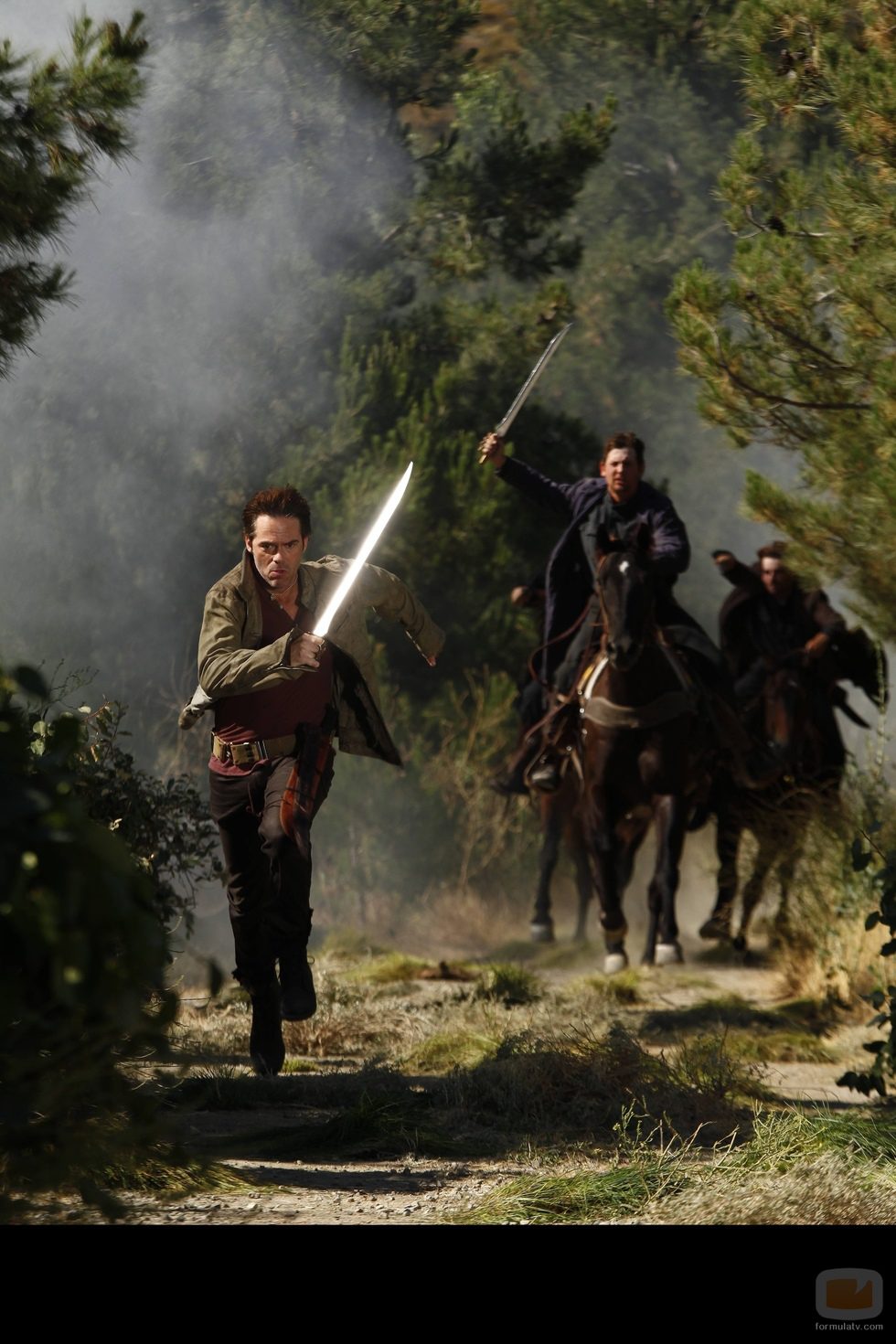 Billy Burke, Miles en 'Revolution'