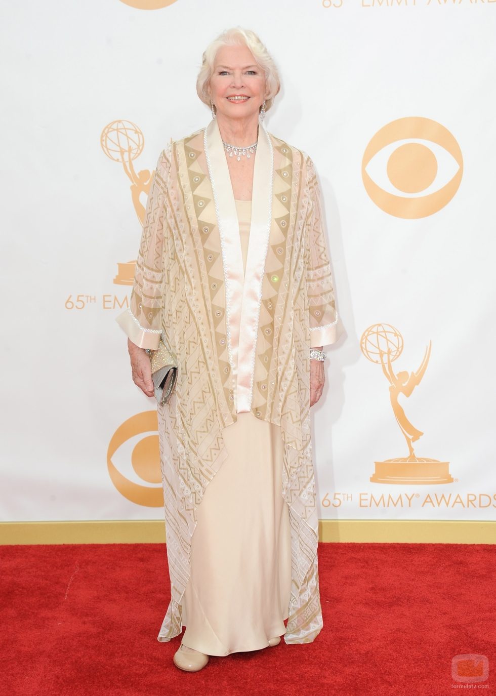 Ellen Burstyn en la alfombra roja de los Emmy 2013