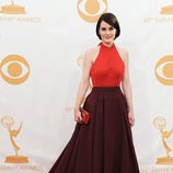 Michelle Dockery en la alfombra roja de los Emmy 2013