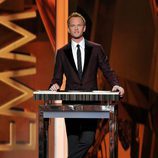 Neil Patrick Harris presenta los Emmy 2013