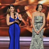 Tina Fey recoge el premio al mejor guion de comedia en los Emmy 2013