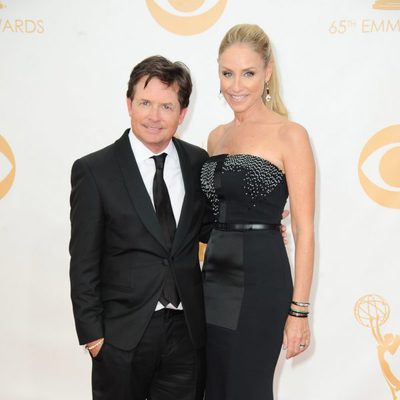 Michael J. Fox, y Tracy Pollan en la alfombra roja de los Emmy 2013