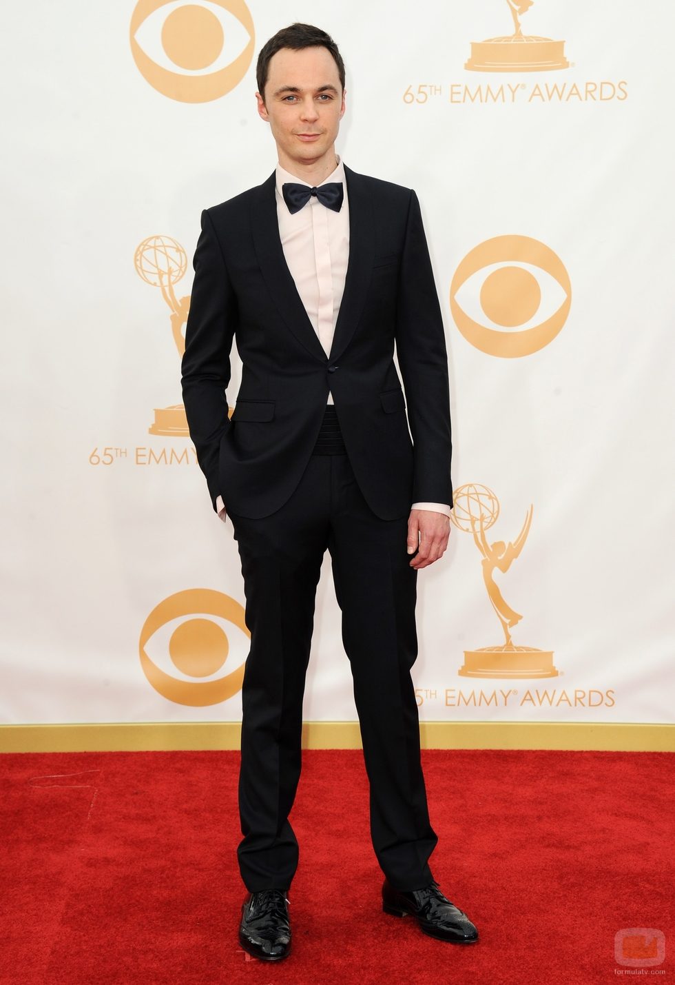 Jim Parsons en la alfombra roja de los Emmy 2013