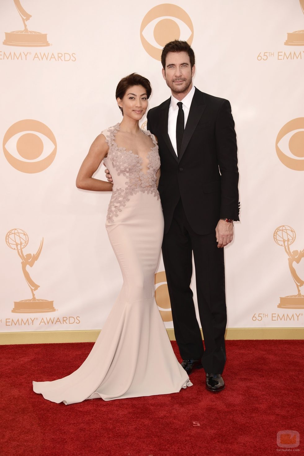 Dylan McDermott en la alfombra roja de los Emmy 2013