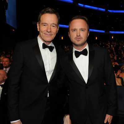 Bryan Cranston y Aaron Paul en los Emmy 2013