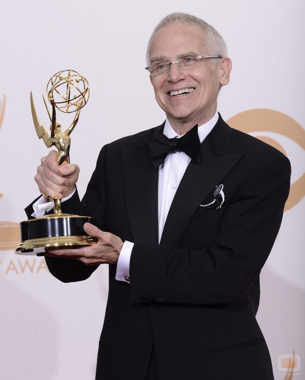 Don Roy King con el Emmy 2013 de 'Saturday Nigh Live'