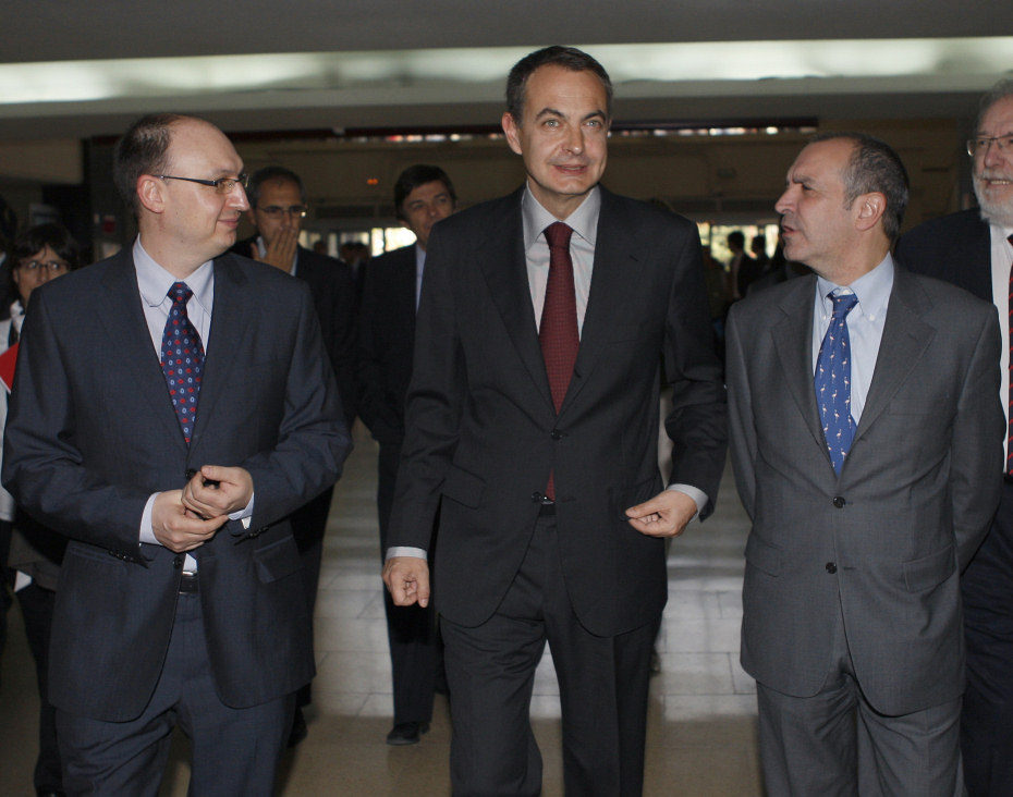 El presidente, José Luis Rodríguez Zapatero llega a '59 segundos'