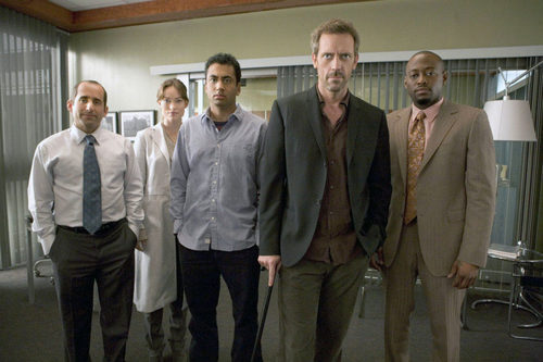 House y su equipo