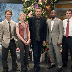 Hugh Laurie, Jennifer Morrison y el resto del equipo de House