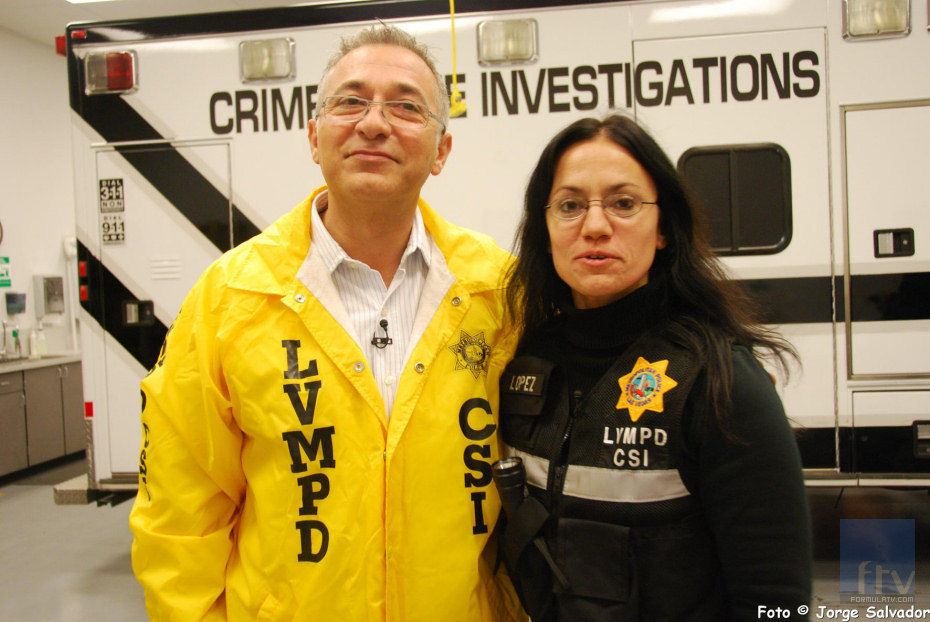 Javier Sardá con la policía de Las Vegas