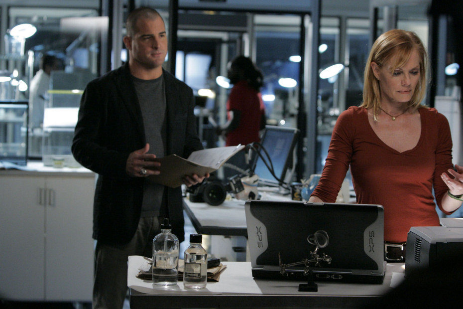 Marg Helgenberger y George Eads