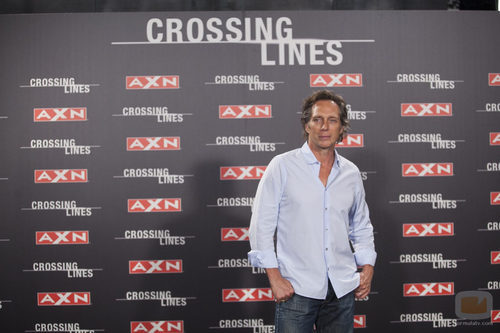 William Fitchner es uno de los protagonistas de 'Crossing Lines'