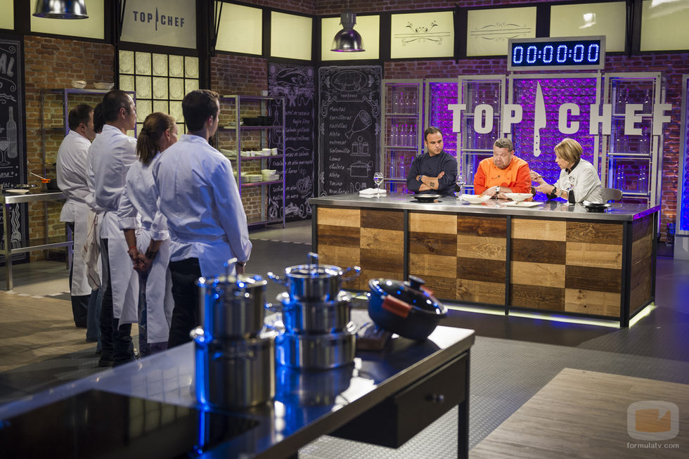 El jurado de 'Top Chef' examina los platos