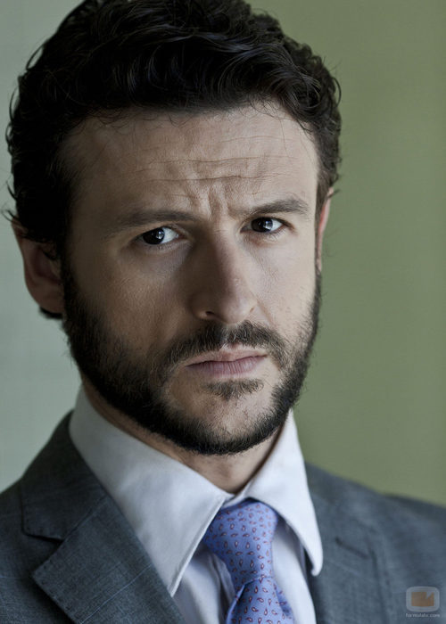 Diego Martín es Óscar en 'Niños robados'