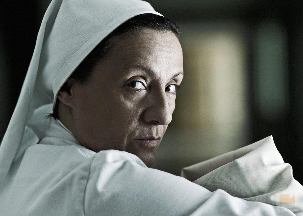Blanca Portillo como sor Eulalia en 'Niños robados'