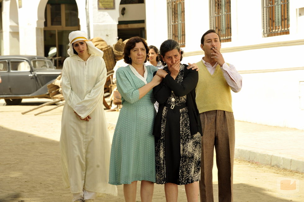 Lágrimas en una escena de 'El tiempo entre costuras'