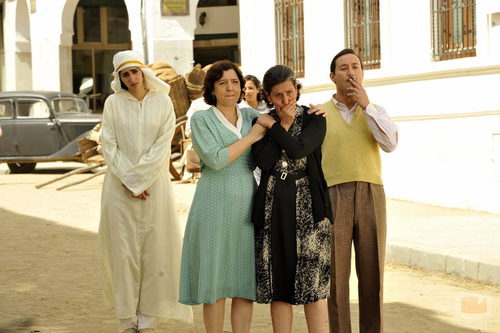 Lágrimas en una escena de 'El tiempo entre costuras'