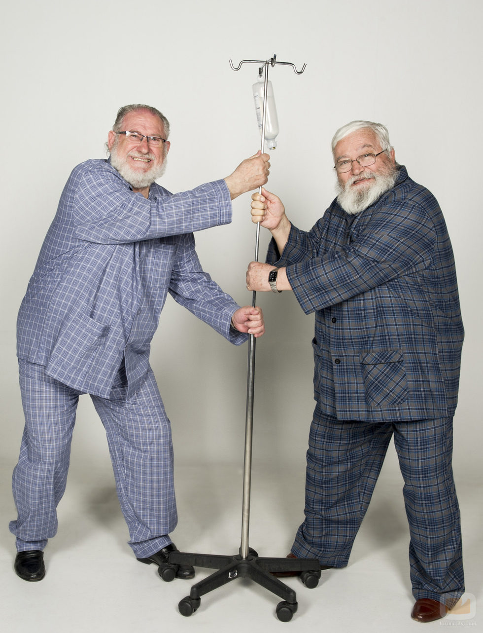 Dos ancianos con un gotero en 'Los mayores gamberros'