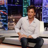 Pablo Motos en la mesa de 'El hormiguero'