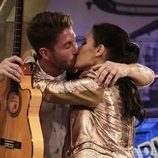 El primer beso público de Pilar Rubio y Sergio Ramos