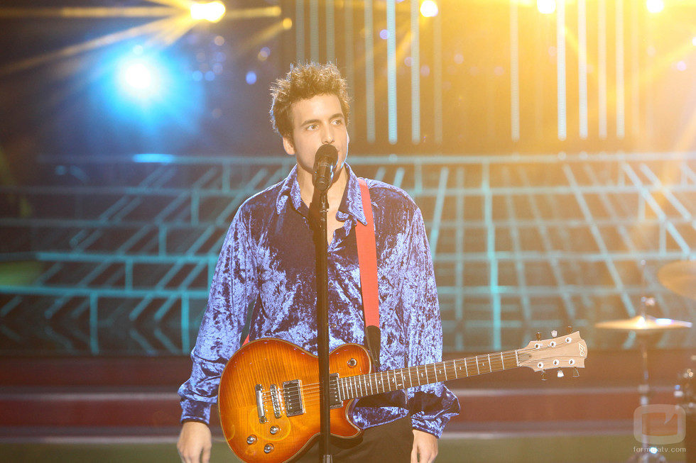 Xuso Jones canta "Laura no está" de Nek en 'Tu cara me suena'