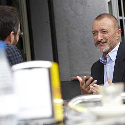 Jordi Évole entrevistando a Arturo Pérez-Reverte