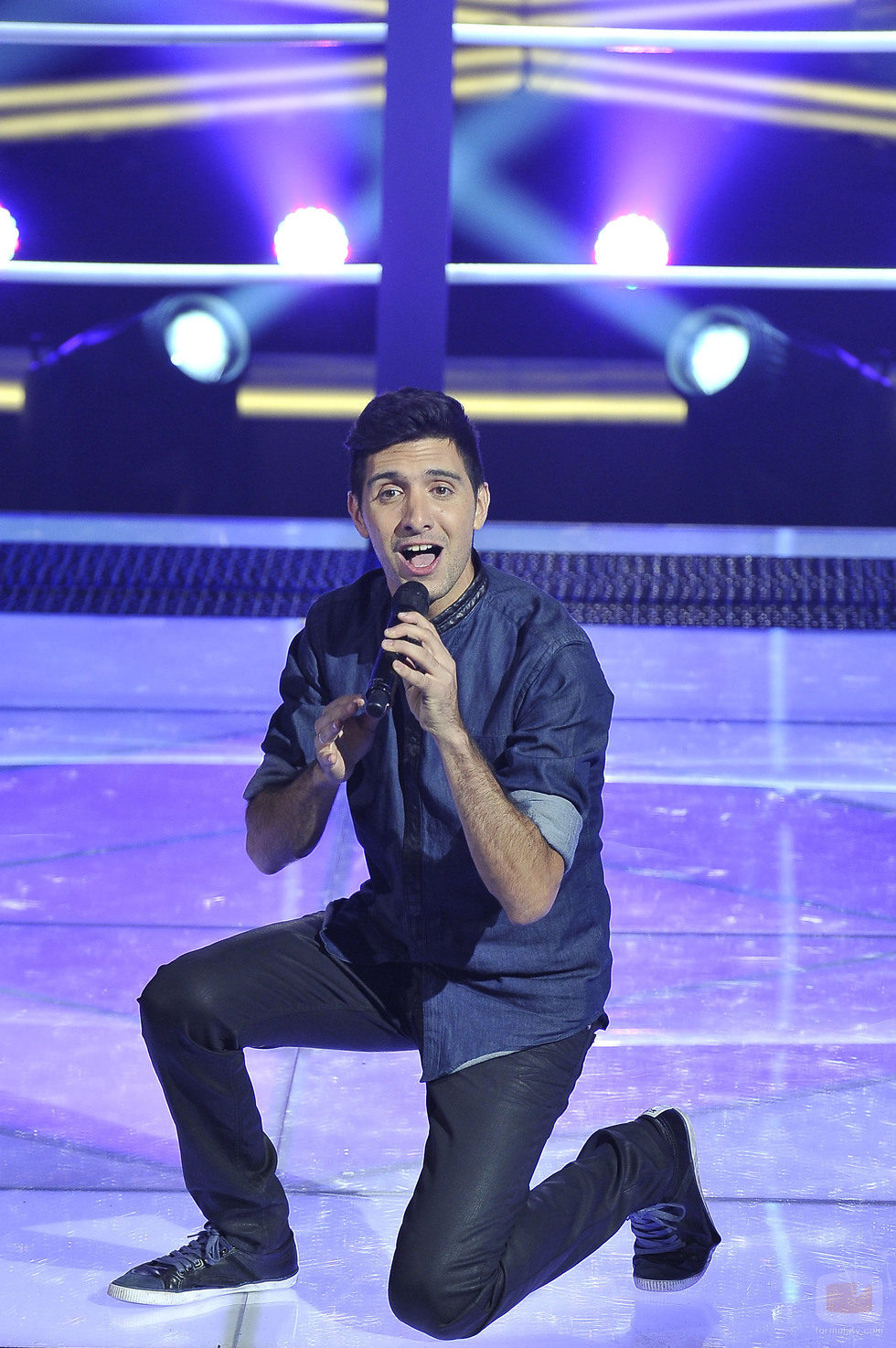 Nacho Lezcano canta en "Las batallas" de la segunda edición de 'La voz'