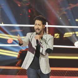 Silverio Belmonte cantando en "Las batallas" de la segunda edición de 'La voz'