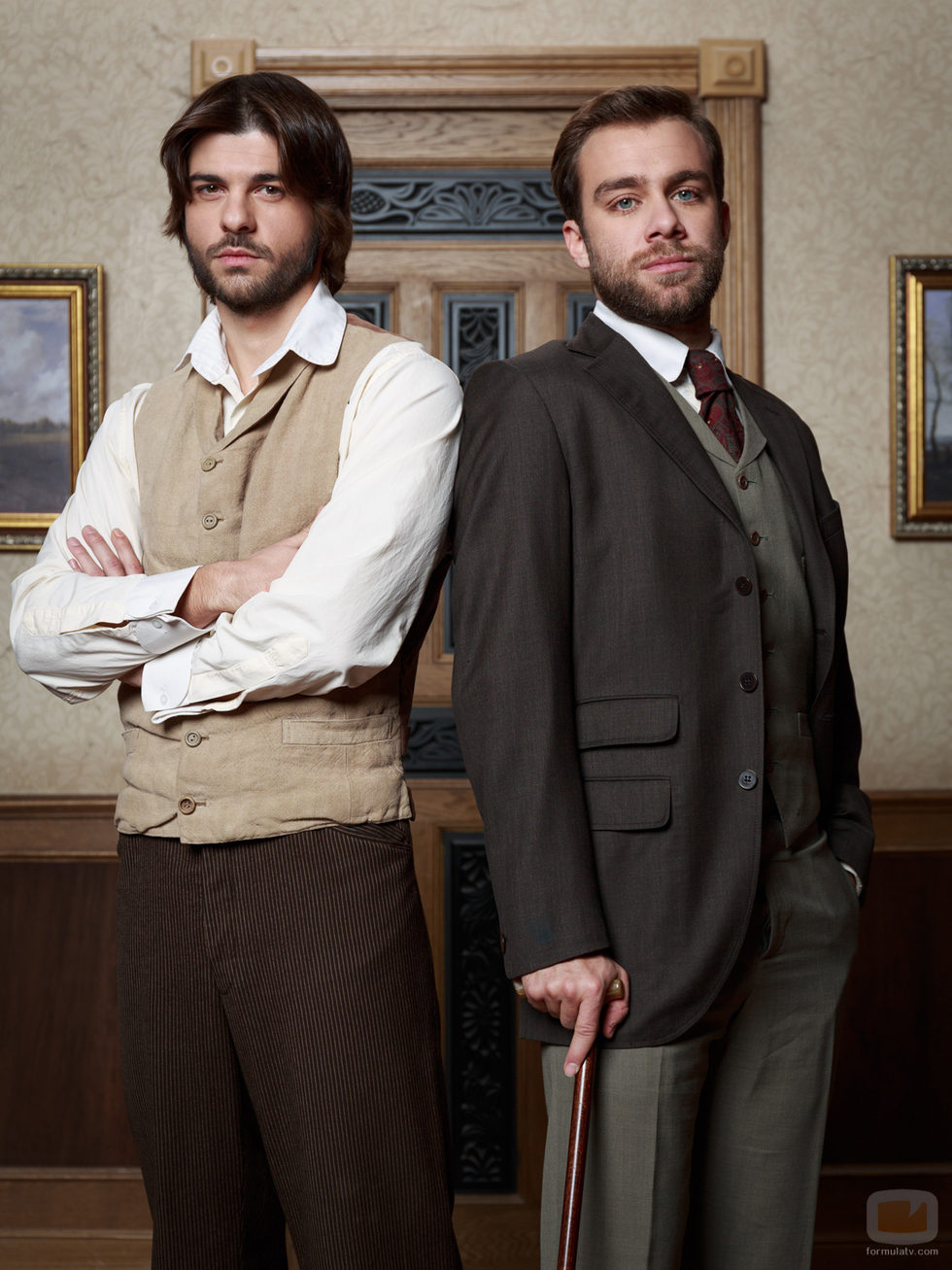 Jordi Coll y Carlos Serrano en 'El secreto de Puente Viejo'