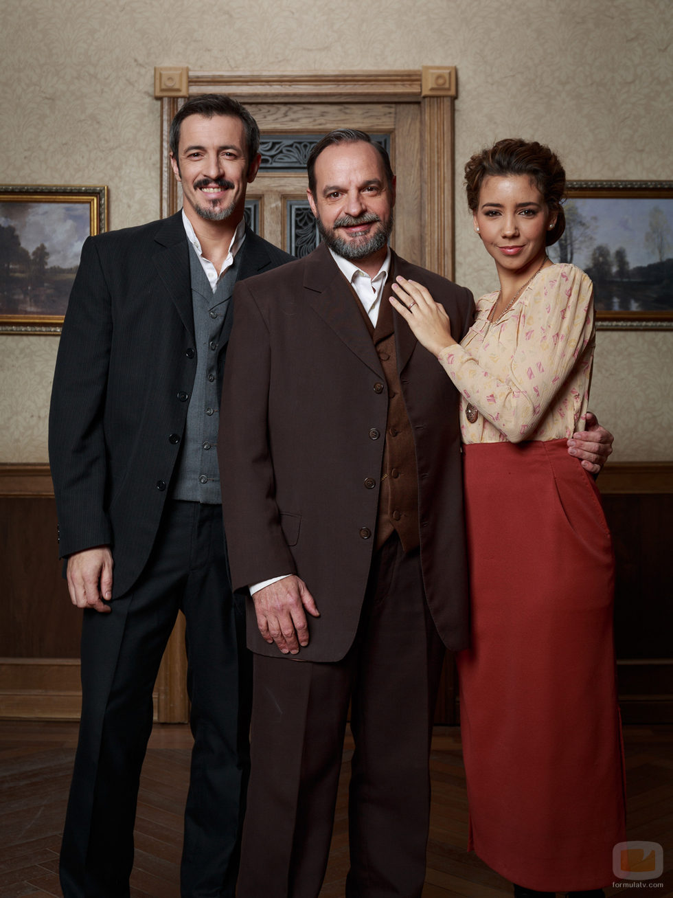 Fernando Coronado, Ramón Ibarra y Sandra Cervera en 'El secreto de Puente Viejo'