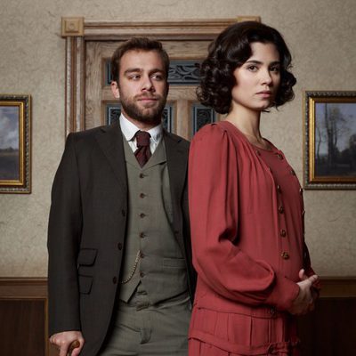 Carlos Serrano y Loreto Mauleón en 'El secreto de Puente Viejo'