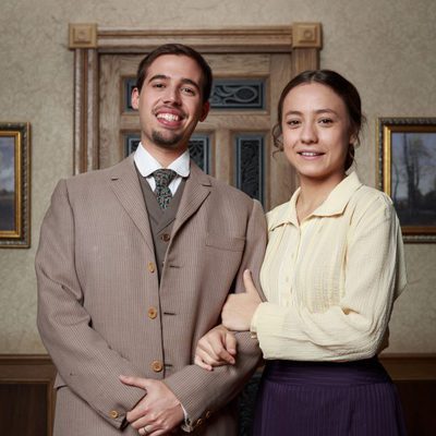 Selu Nieto y Blanca Parés en 'El secreto de Puente Viejo'