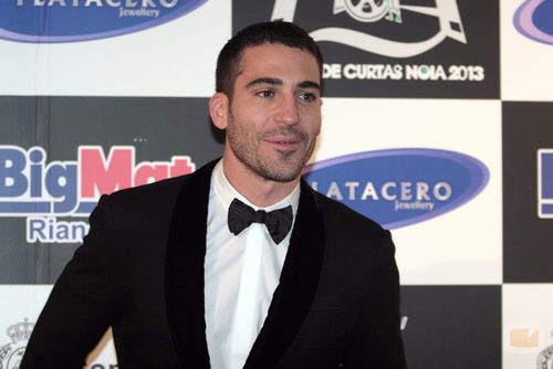 Miguel Ángel Silvestre en el preestreno de 'Galerías Velvet' en Noia