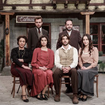 Algunos de los protagonistas de 'El secreto de Puente Viejo'