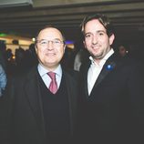 Maurizio Carlotti con Raúl Berdonés en la fiesta del 5º aniversario del Grupo Secuoya