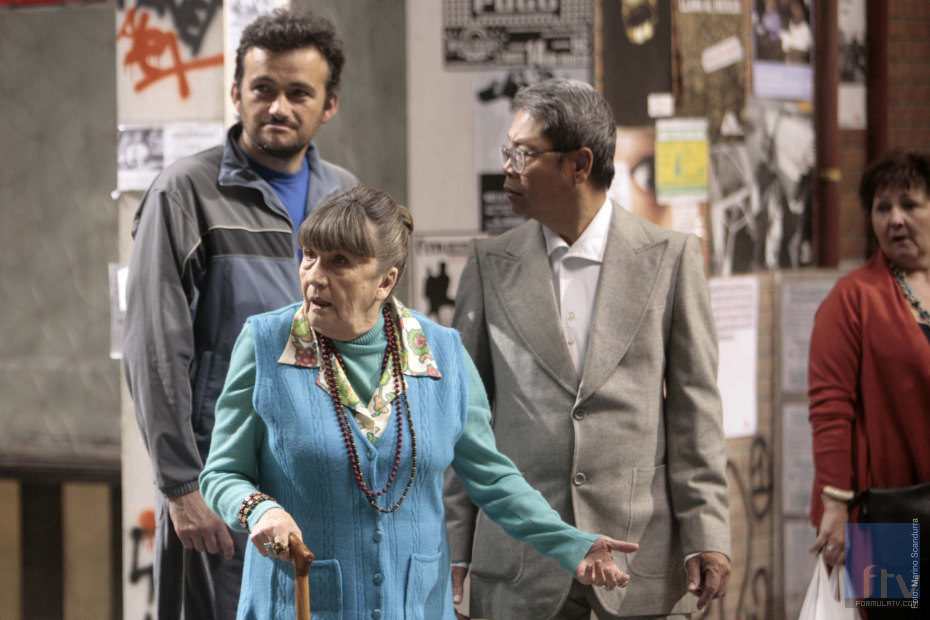 Amparo Valle en la serie 'Fuera de lugar'