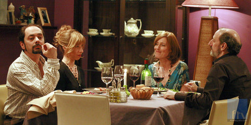 Cena de vecinos en 'La que se avecina'