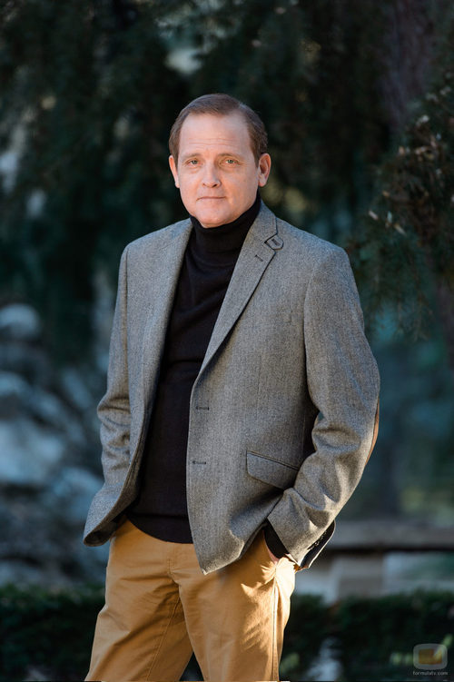 Jordi Rebellón es Francisco José en 'Robada'