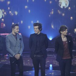 One Direction en la final de la segunda edición de 'La voz'