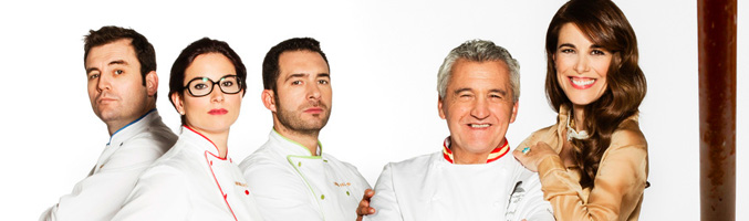 Los mentores junto con Raquel Sánchez Silva en 'Deja sitio para el postre'