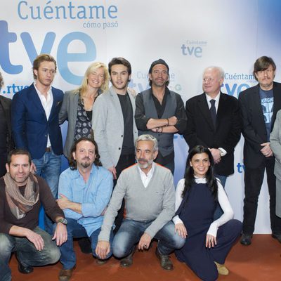 Los actores de 'Cuéntame cómo pasó' junto a Los Secretos y Julio Ruiz