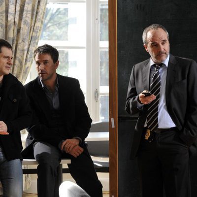 Jacobo, Martín y Cuevas en el primer capítulo de la tercera temporada de 'Los misterios de Laura'