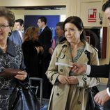 Beatriz Carvajal y María Pujalte en el primer capítulo de la tercera temporada de 'Los misterios de Laura'