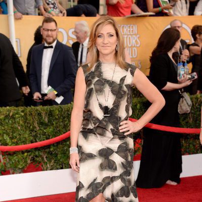 Edie Falco en la alfombra roja de los SAG 2014
