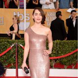 Emilia Clarke en la alfombra roja de los SAG 2014