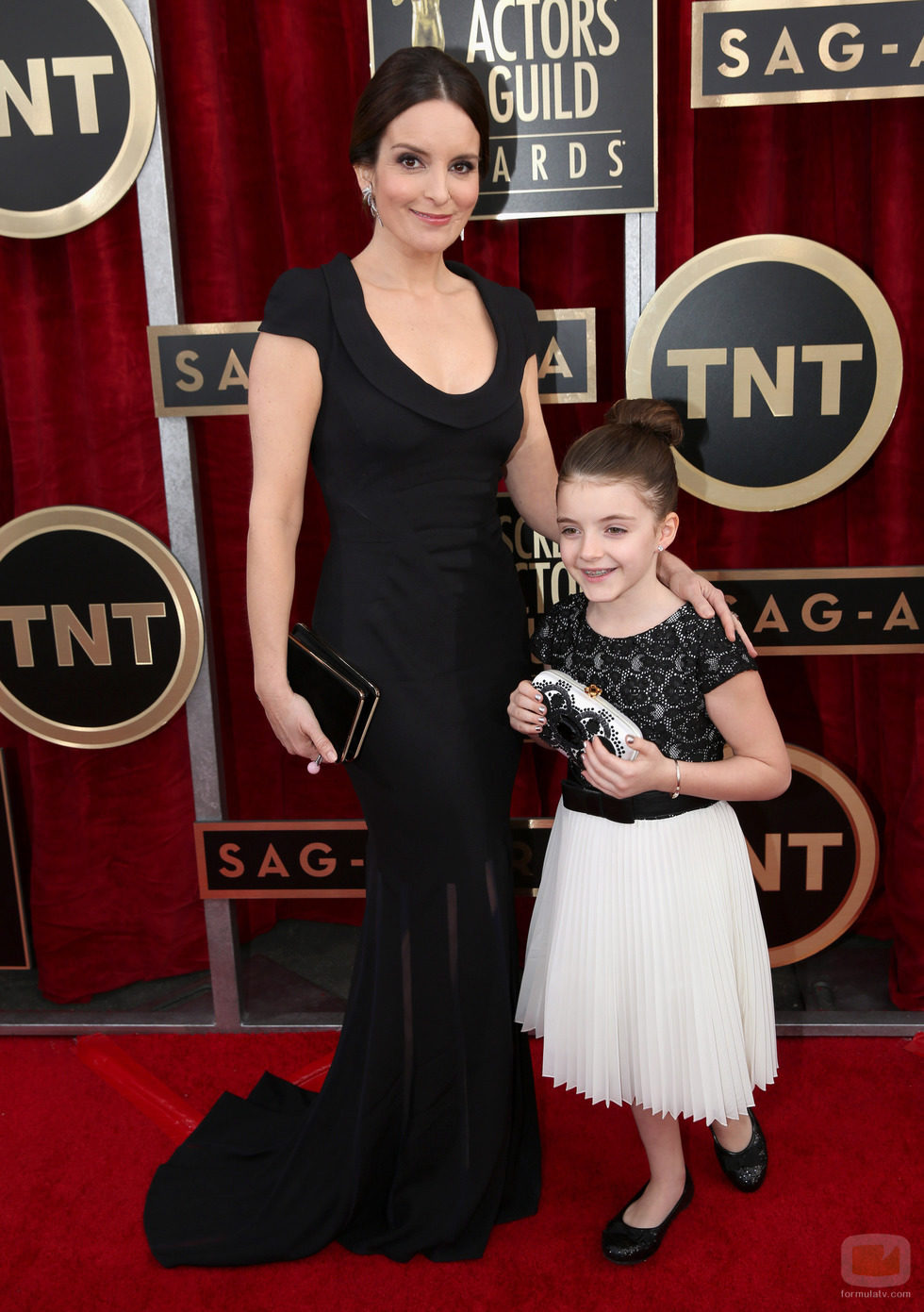 Tina Fey con su hija en los SAG 2014