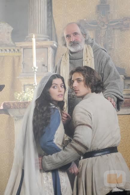 Romeo junto a Julieta en la TV Movie de Telecinco