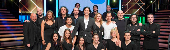 Poty con los bailarines y la orquesta de '¡Mira quién baila!'