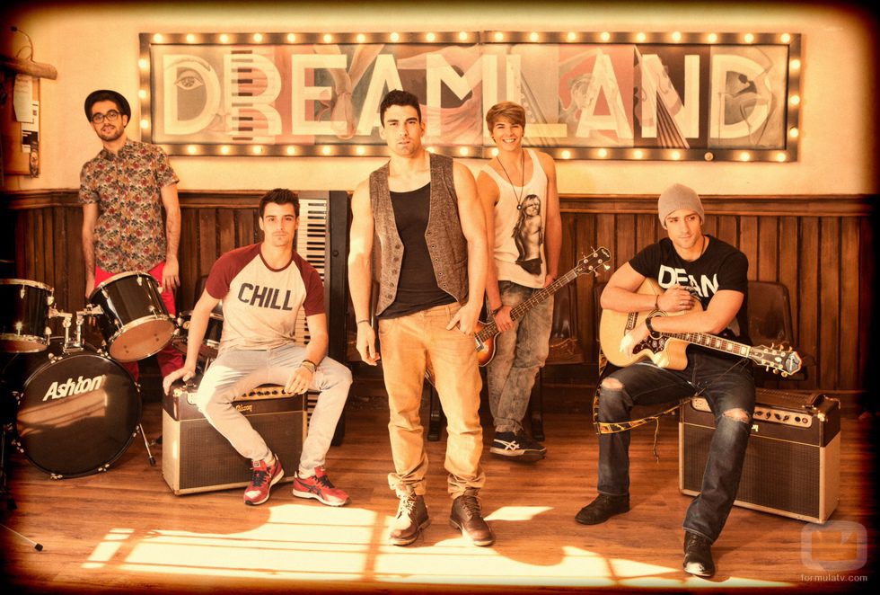 Christian Sánchez lidera la banda Dreamland surgida de la serie de Cuatro
